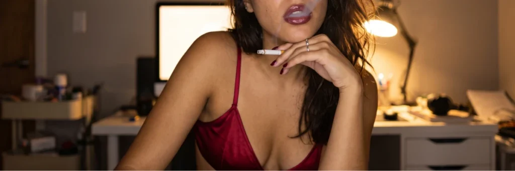 sex cam smoking girl live camera